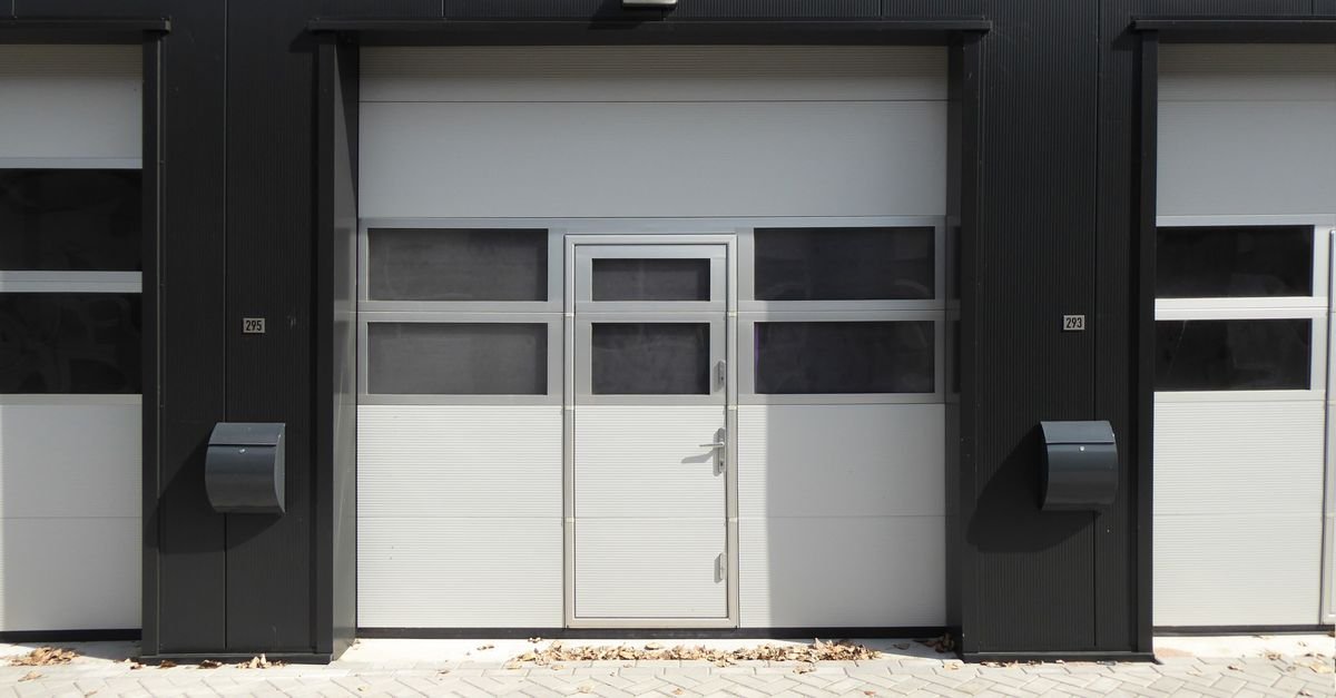 Home Batteries Emerge as Critical Grid Tool During Extreme Weather
