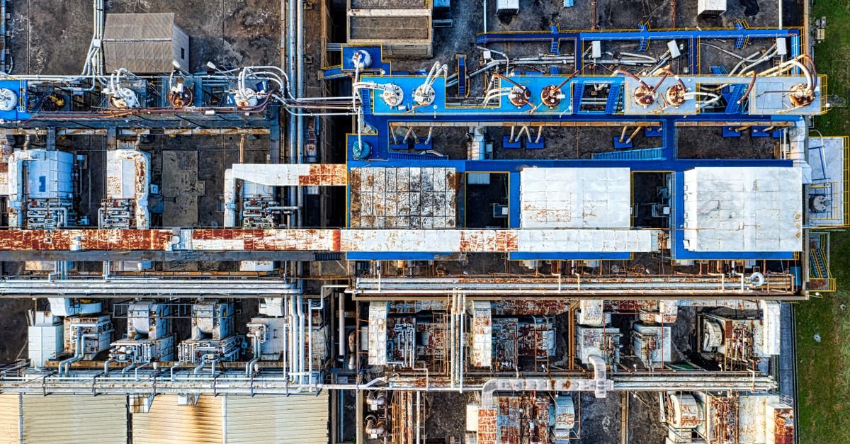 Perovskite-silicon tandems show geography-dependent economics, not efficiency alone