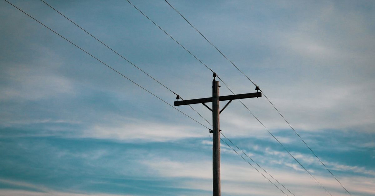 Network Stress Index Reveals Global Grid Vulnerabilities Beyond Outage Rates