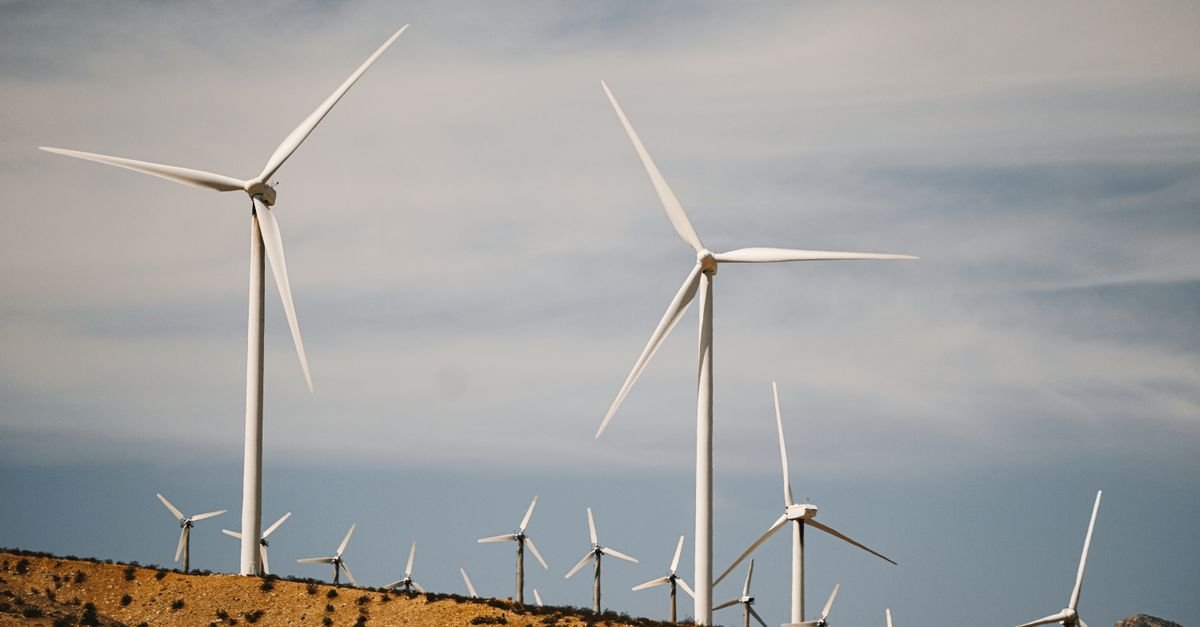 Coordinated Control Strategy Improves Wind Turbine Frequency Regulation