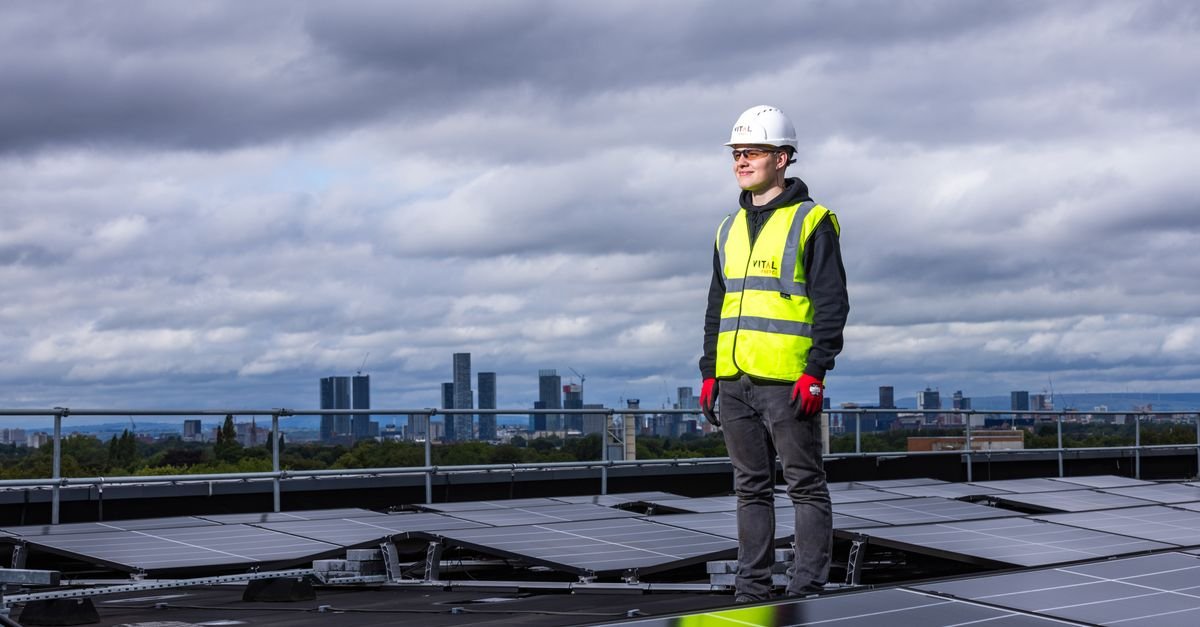 AI Data Centers Cut Grid Demand With Onsite Solar and Flexible Workloads