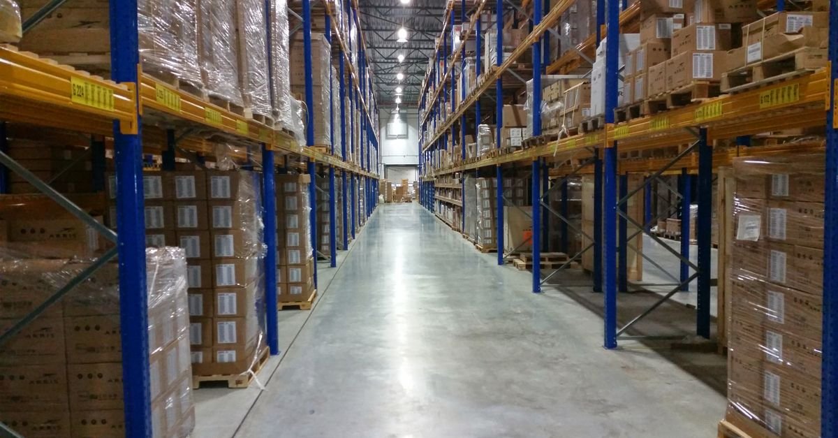 Dynamic Cost Functions Improve Seasonal Energy Storage Planning Accuracy