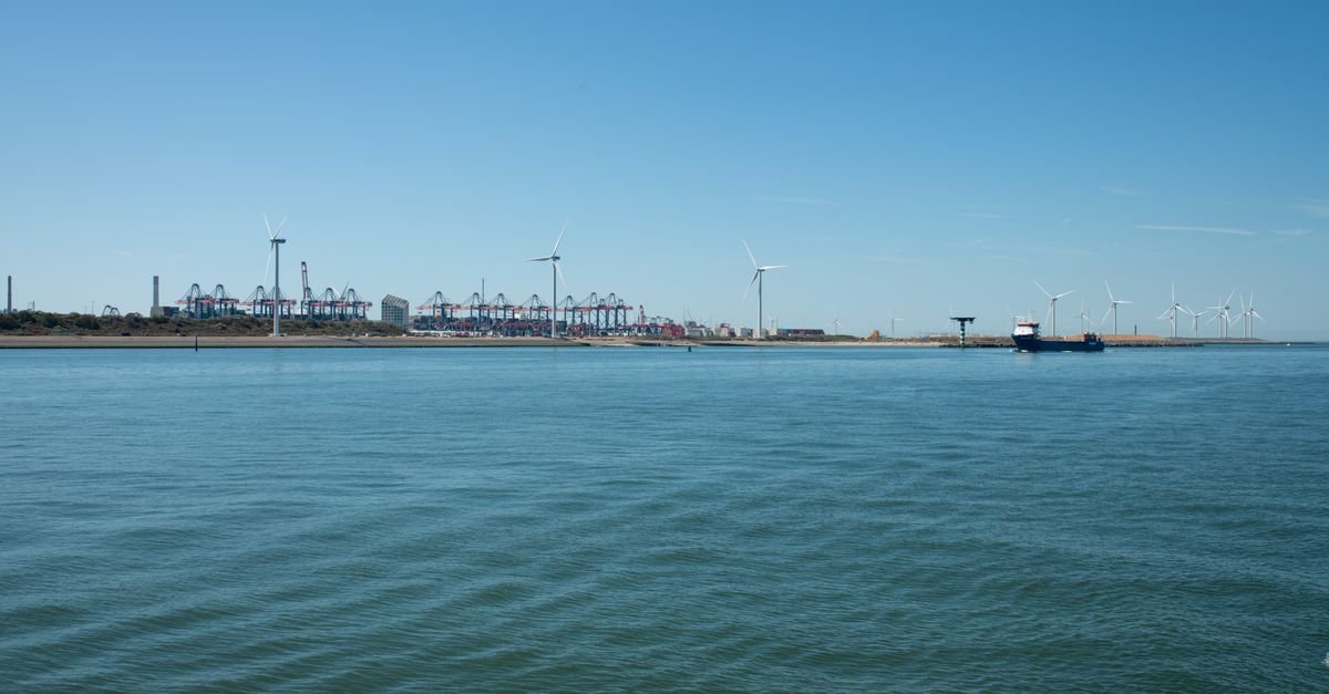 Simulation Framework Validates Offshore Wind Maintenance Cost Models