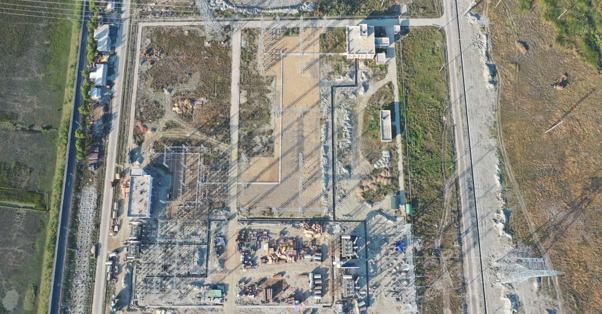 Exelon Cuts Data Center Pipeline Amid AI Infrastructure Pushback
