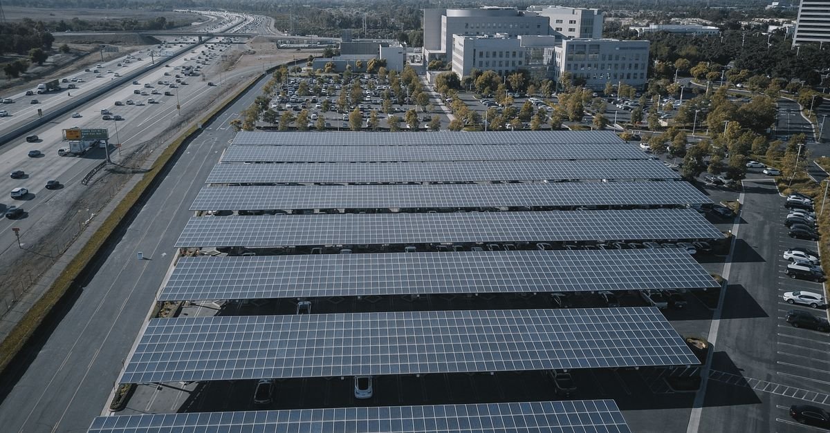 Smart Charging Framework Reduces EV Fleet Costs and Battery Degradation
