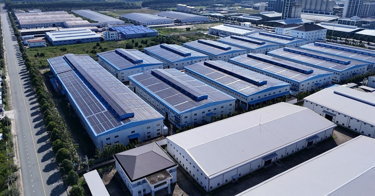Tesla Plans $10.1B Solar Cell Factory in Texas