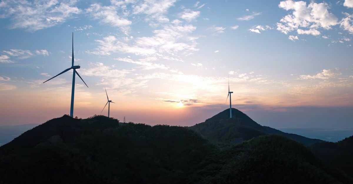 Sunner's Predictive System Prevents Solar Tracker Galloping Damage
