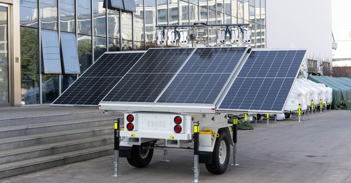 Tandem Solar Cells Show Promise After Year-Long Field Testing