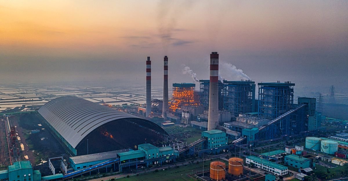 Fusion Plants Could Produce Atmospheric Carbon-14 From Neutron Leakage