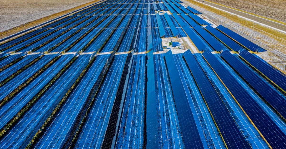 Fire Risk Concerns Challenge US Solar Rapid Shutdown Requirements