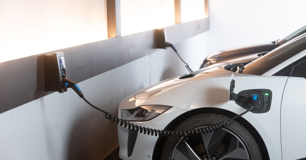 CRRC Debuts High-Density Battery Storage System for European Market