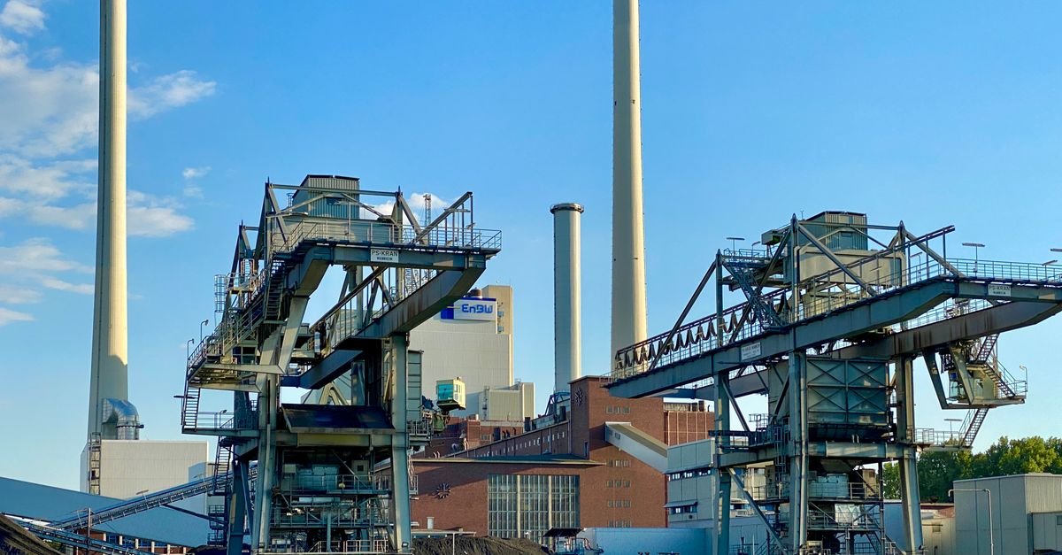Federal Court Blocks Trump Coal Plant Emergency Order