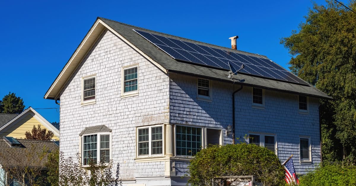 Australia Launches Free Midday Solar Electricity Program for Households