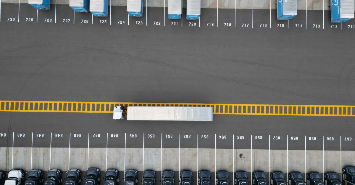 Heavy-duty truck electrification reaching commercial tipping point by early 2030s