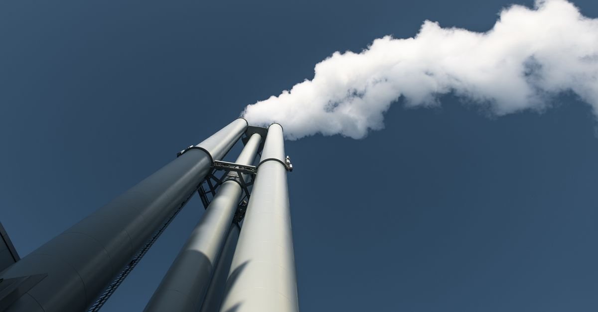 Coal Plant Pollution Causes 6,600 Annual Deaths, $100B Damage
