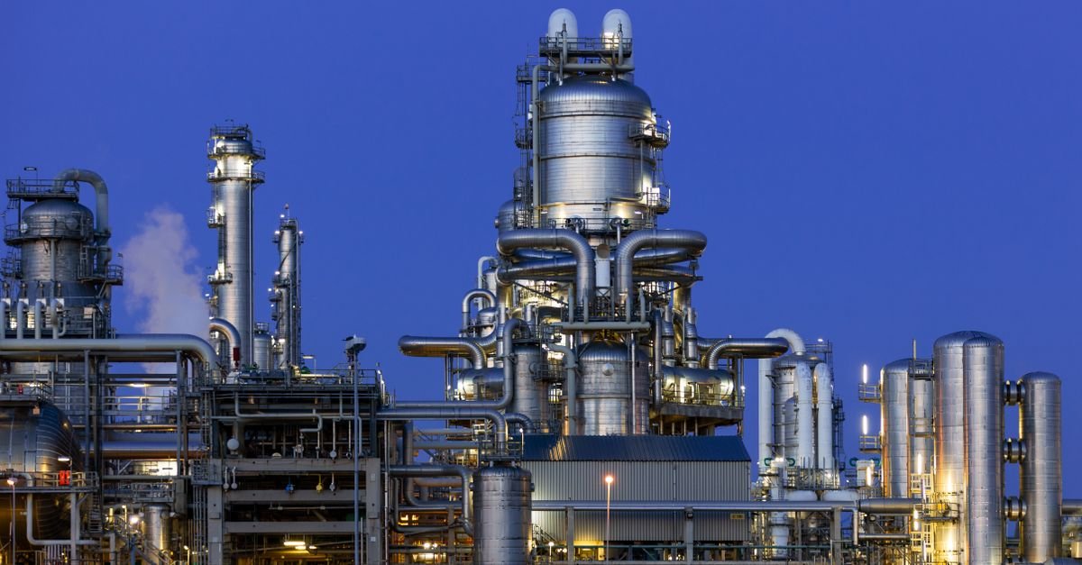 Green hydrogen projects advance globally with major funding commitments