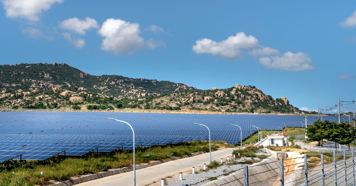 Federal court limits IRS tax credit clawback threat to clean energy