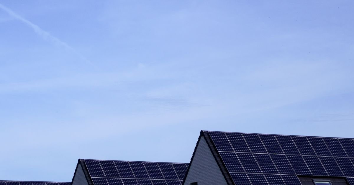 JinkoSolar launches integrated solar-storage platform for retail operators