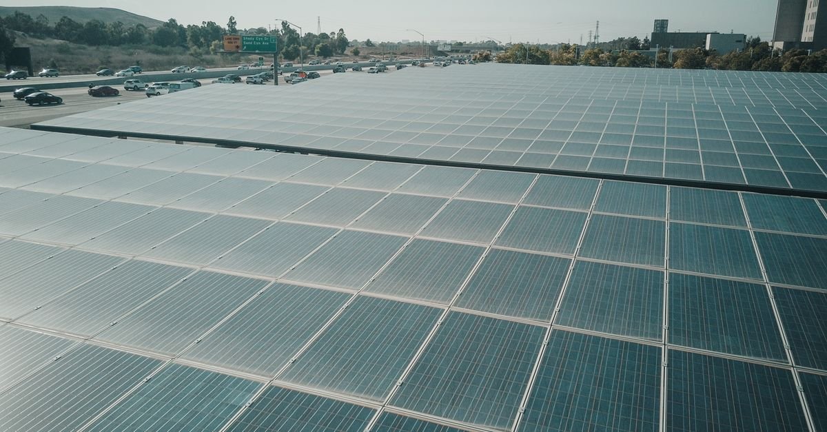 Dubai's DEWA Scales Renewables to Hit 36% Clean Energy by 2030
