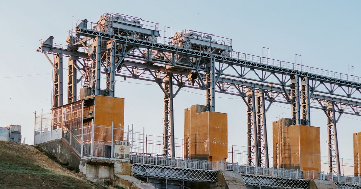 New Method Tackles Hidden Oscillations in Renewable Energy Grids