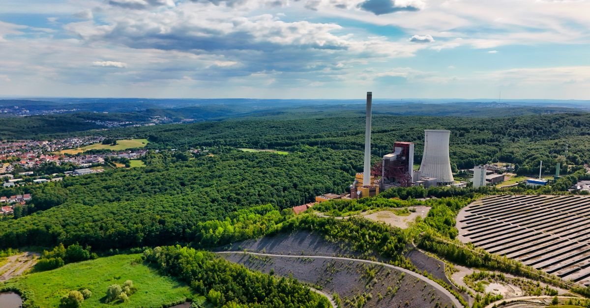 Tata Power Targets 2032 Nuclear Plant as India Opens Sector