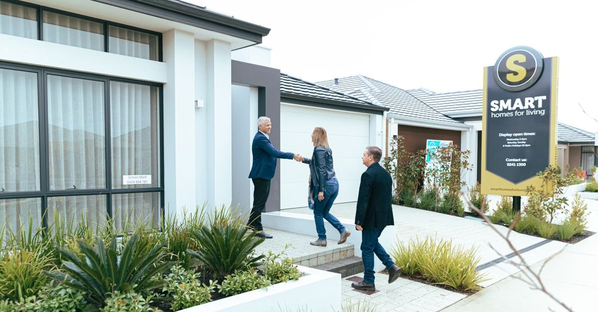 Multi-agent system cuts neighbourhood energy costs and peak demand