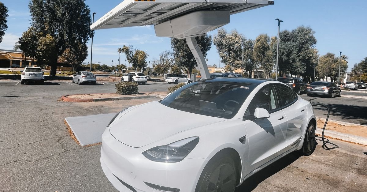 Why Ultra-Fast EV Charging Misses the Bigger Picture