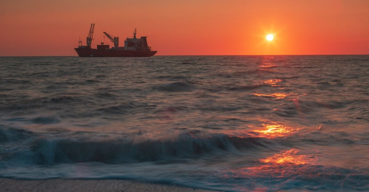 U.S. crude oil production set to hit all-time high in 2026