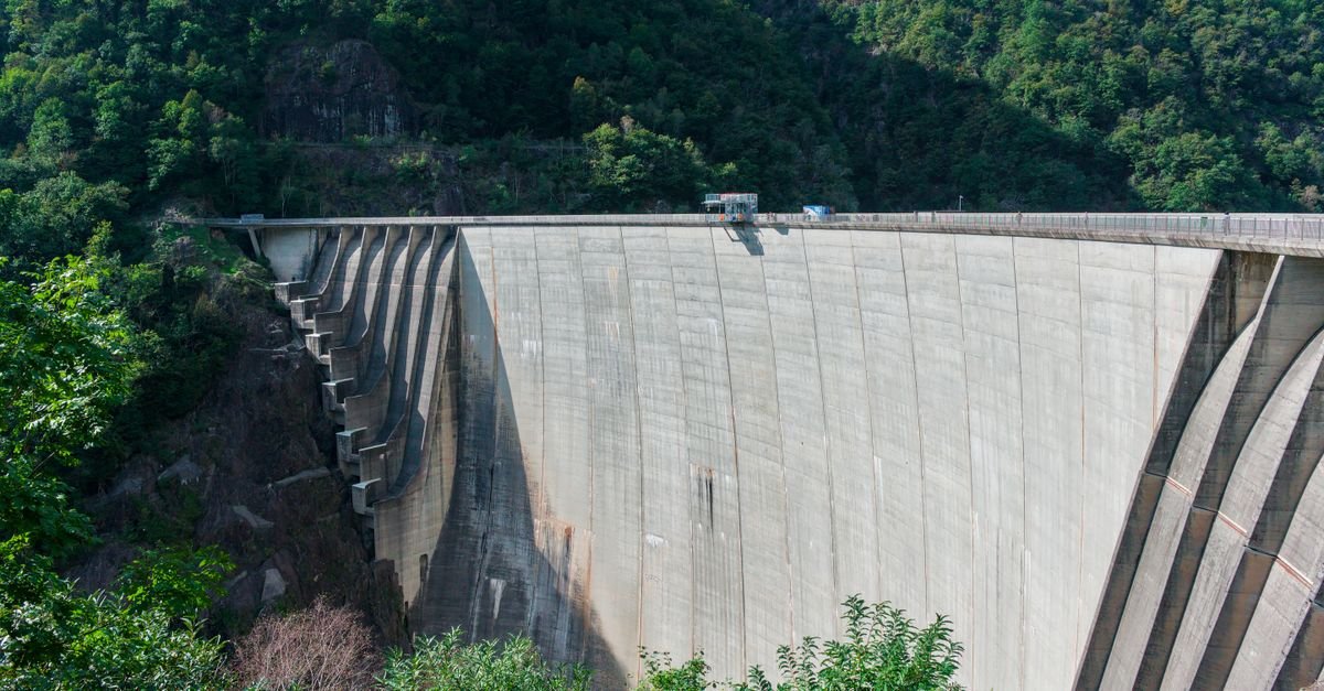 Seismic Risk Shadows China's Massive Himalayan Hydropower Project