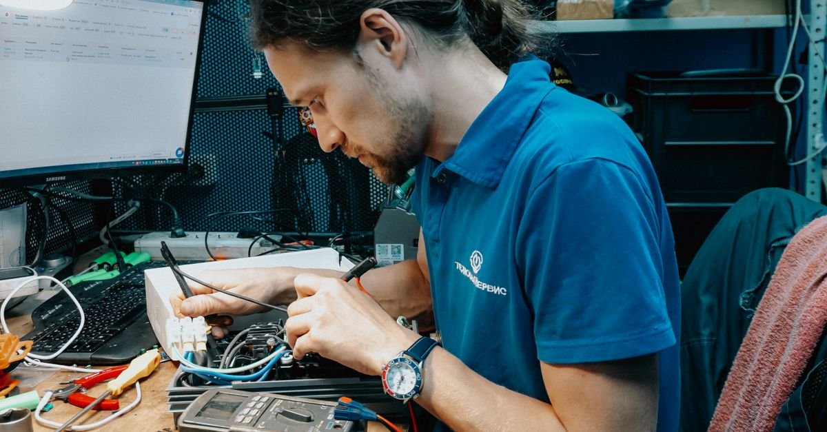 High-Density Power Converters: Frequency, Devices, and System Constraints