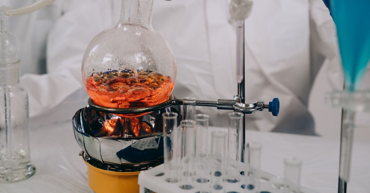 MnO2 coating boosts microbial fuel cell efficiency for wastewater energy
