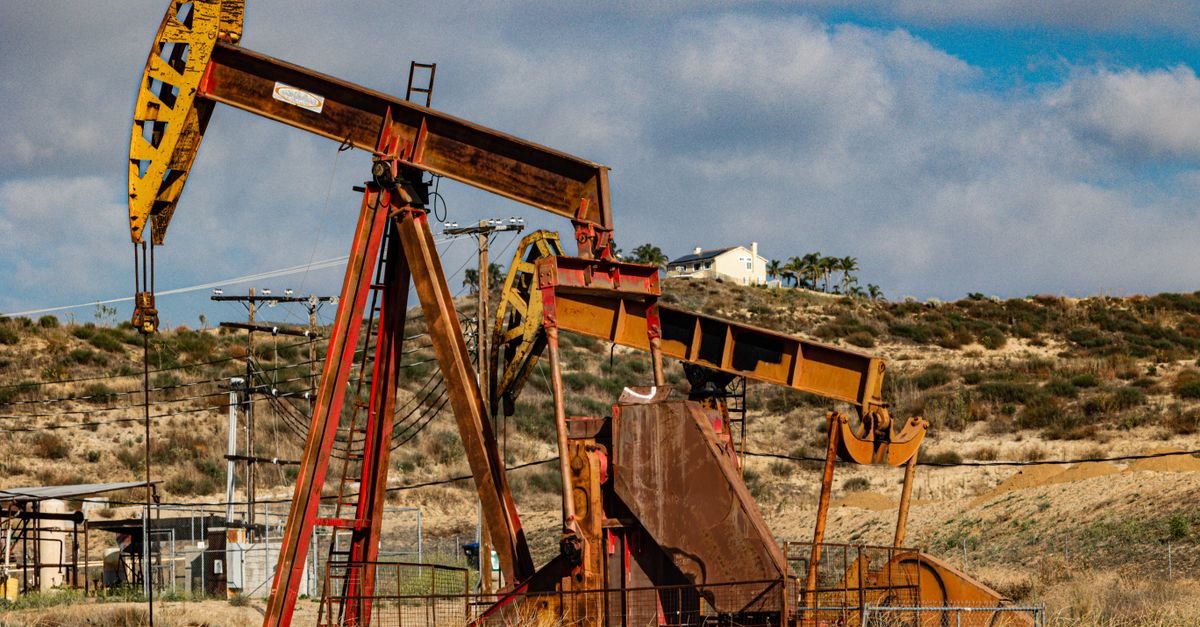 U.S. Maintains World's Largest Crude Oil Production in 2025