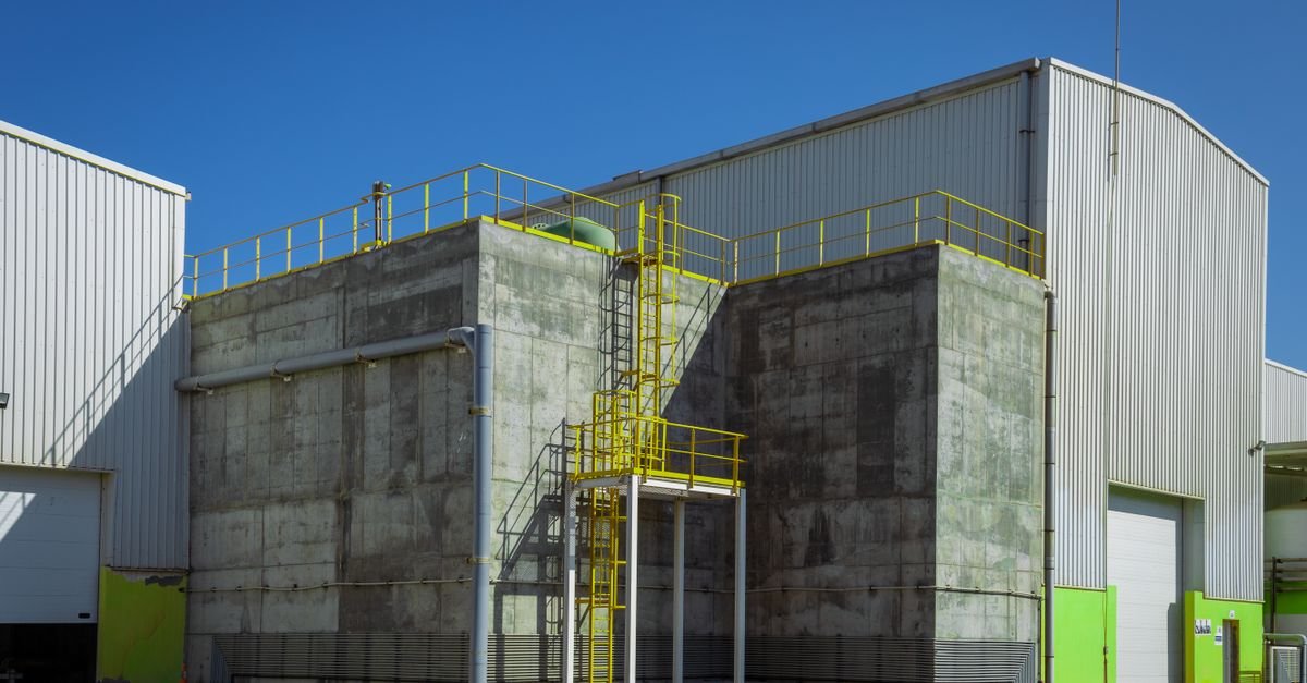 Climate-Driven AI Model Optimizes Hybrid Storage for Renewable Integration