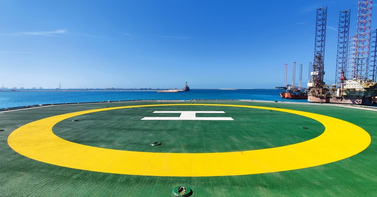 Pemex Swings to Profit on Oil Prices, Faces Long Recovery