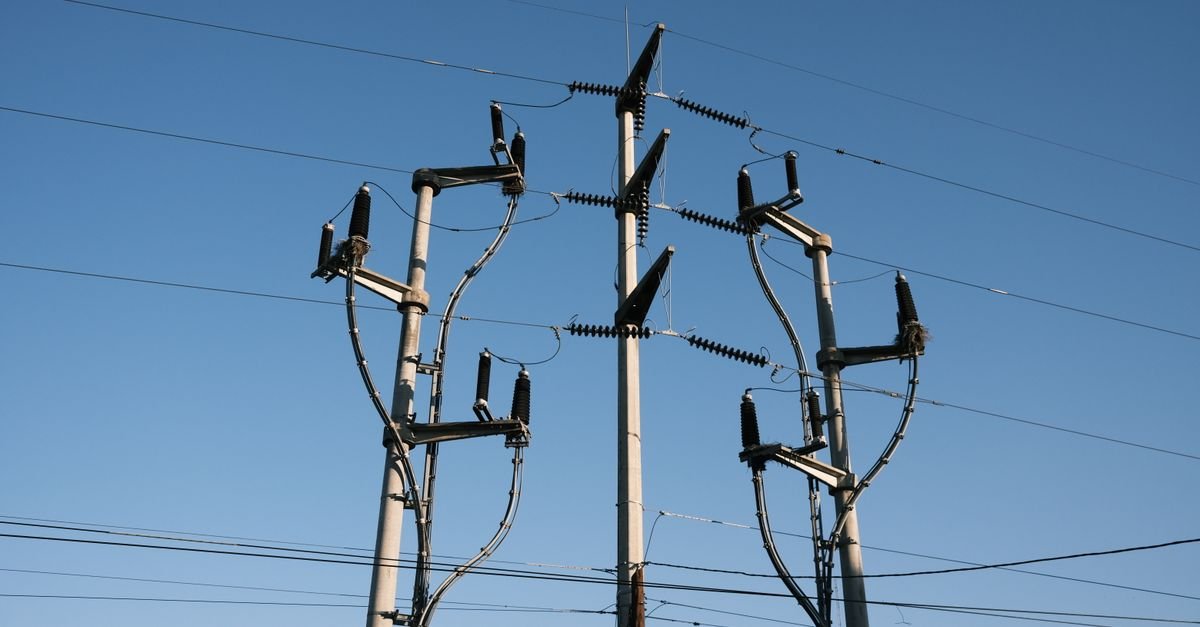 LLM-Orchestrated Digital Twin Enables Uncertainty-Aware Grid Operations