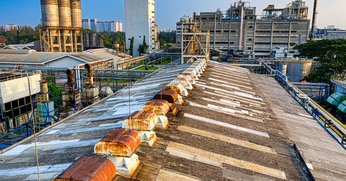 Chinese Solar Inverter Manager Faces Bribery Charges Over Product Approvals