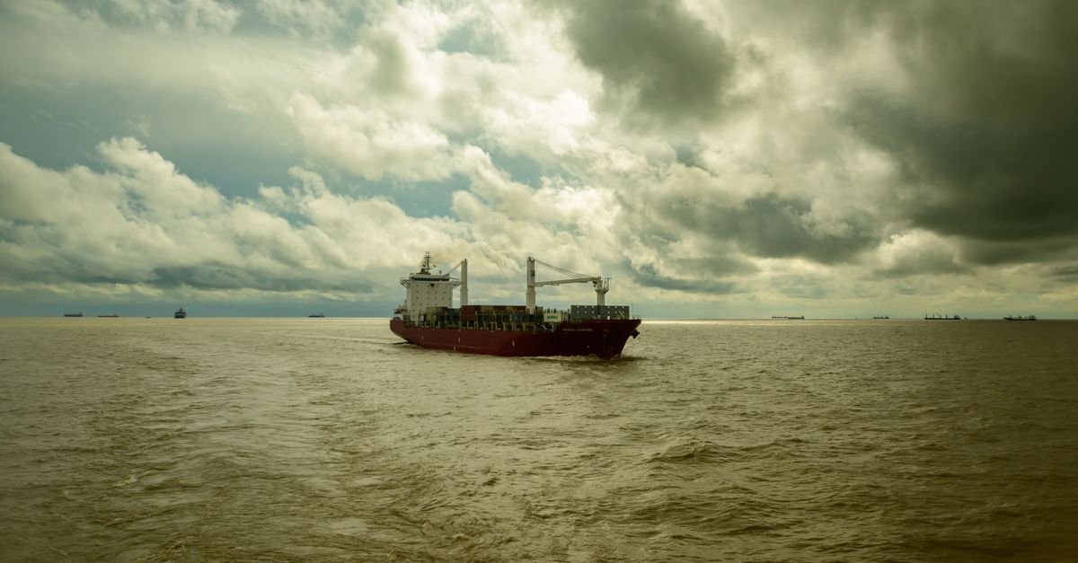 Red Sea Disruption Creates Twin Chokepoint Risk for Global Oil