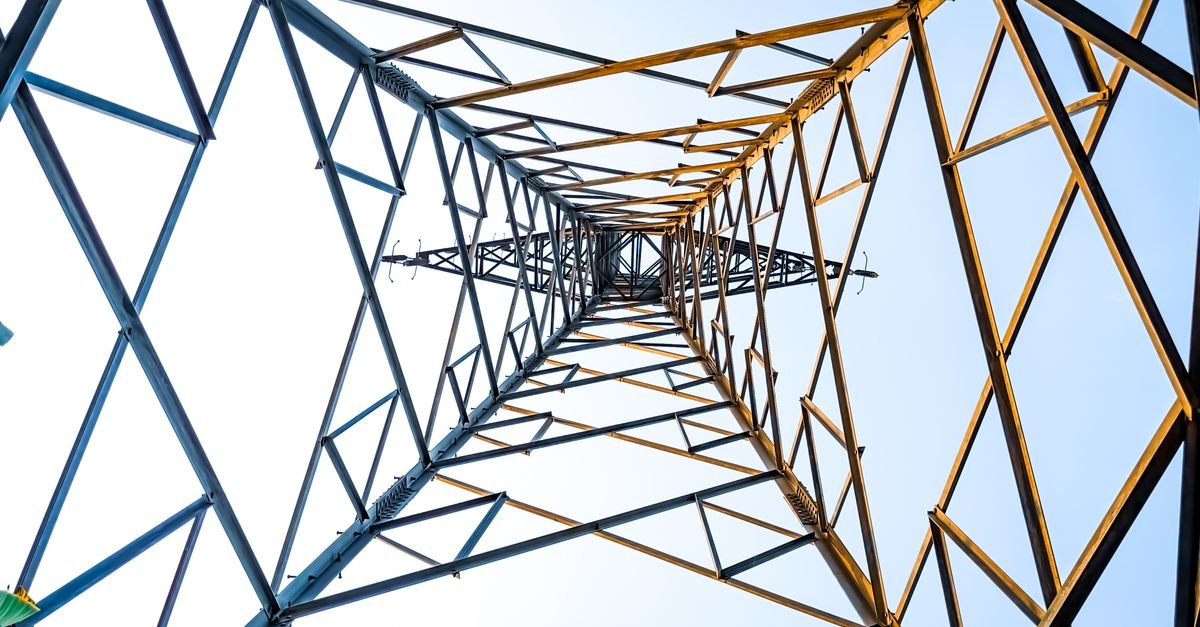 Control-Informed Modeling Improves HVDC Power-Flow Analysis Accuracy