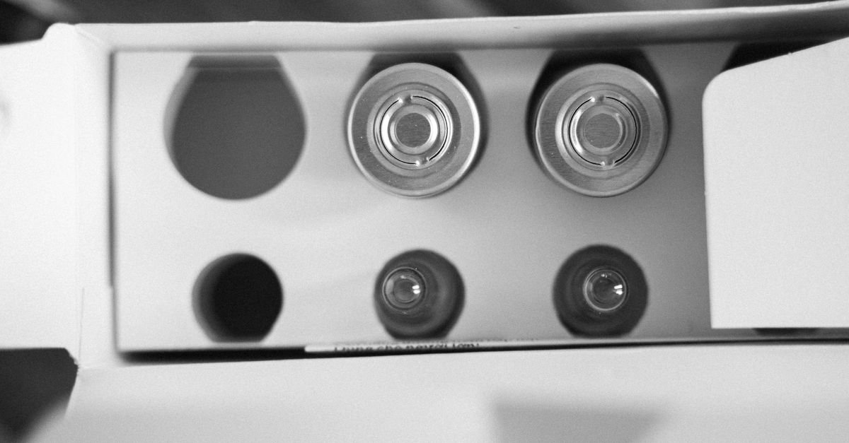 Southco launches compact multi-point latch for battery storage enclosures