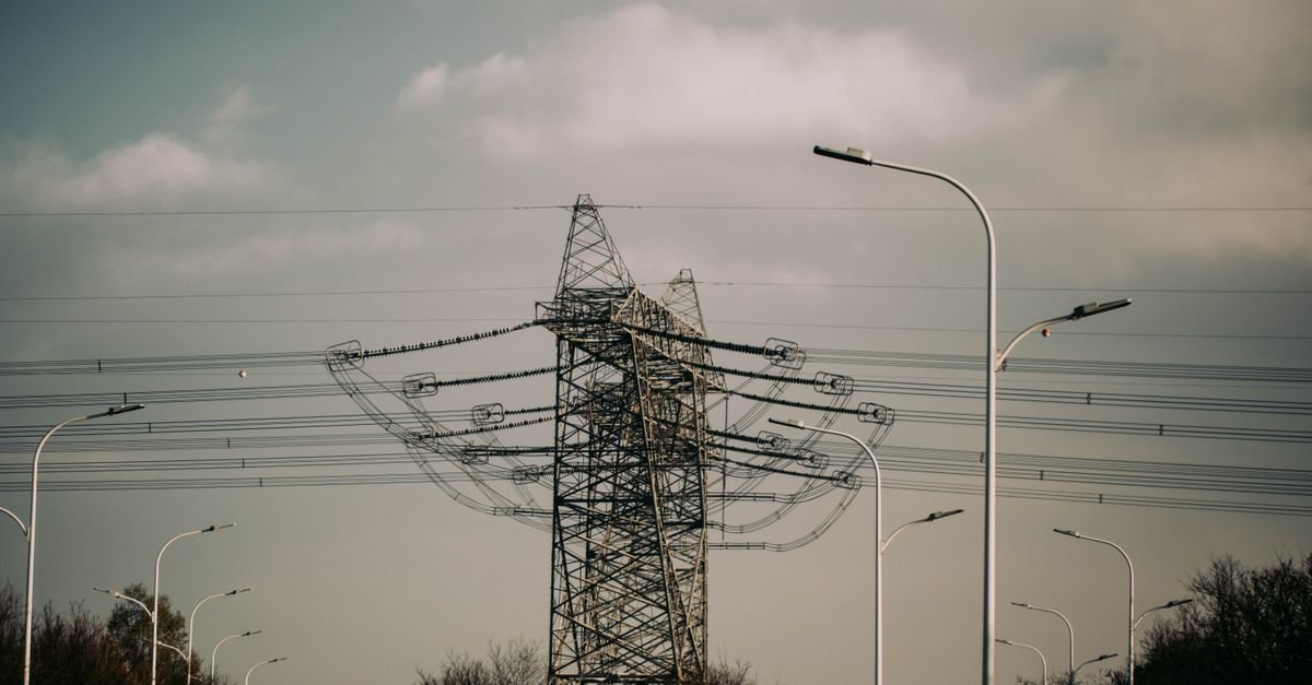 Europe Needs Centralized Grid Planning to Unlock Renewable Potential