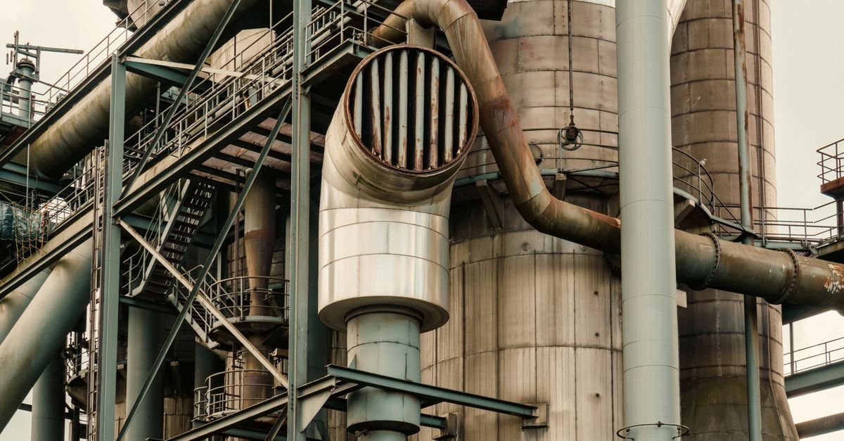 European hydrogen infrastructure priorities identified through system cost analysis
