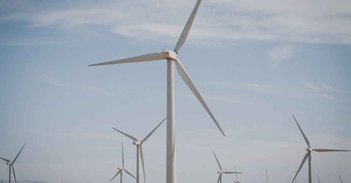 Machine Learning Cuts Wind Turbine Blade Erosion Detection Costs