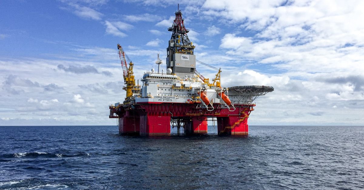 Floating LNG emerges as faster alternative to traditional infrastructure