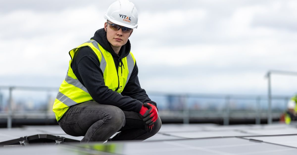 Renewable America installs 1.9-MW solar for California nut processor