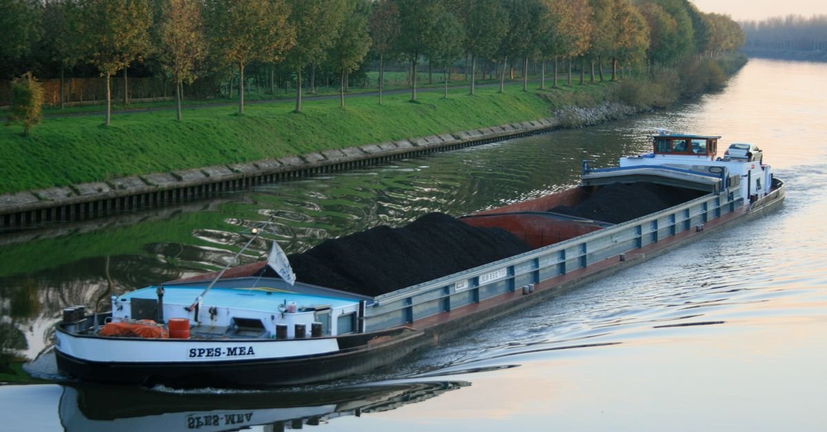 Inland Waterways Could Enable Germany's Hydrogen and Carbon Networks