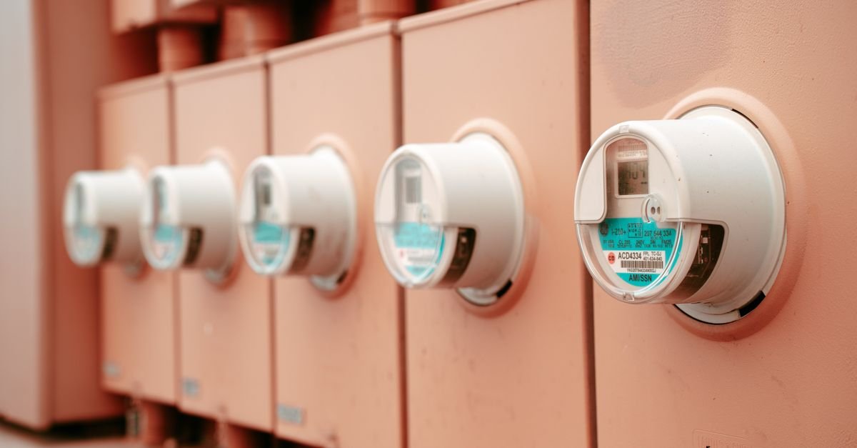 Multi-Agent Protection Scheme Enhances Smart Grid Fault Detection