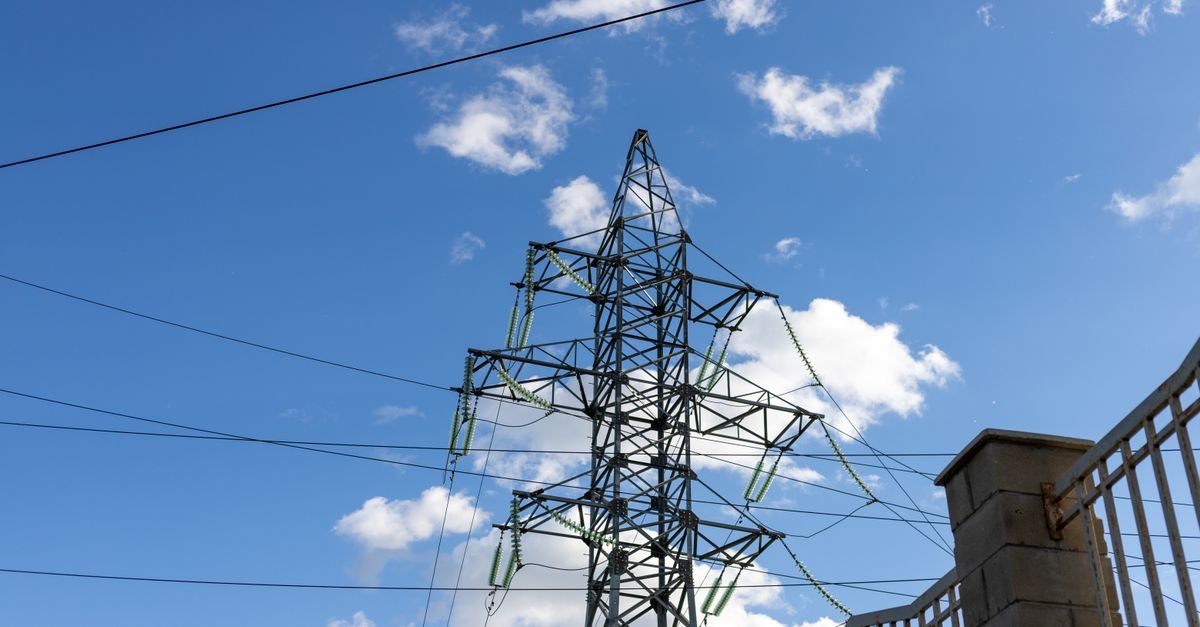 AI Accelerates Solar Battery Atlas Development for Energy Analysis