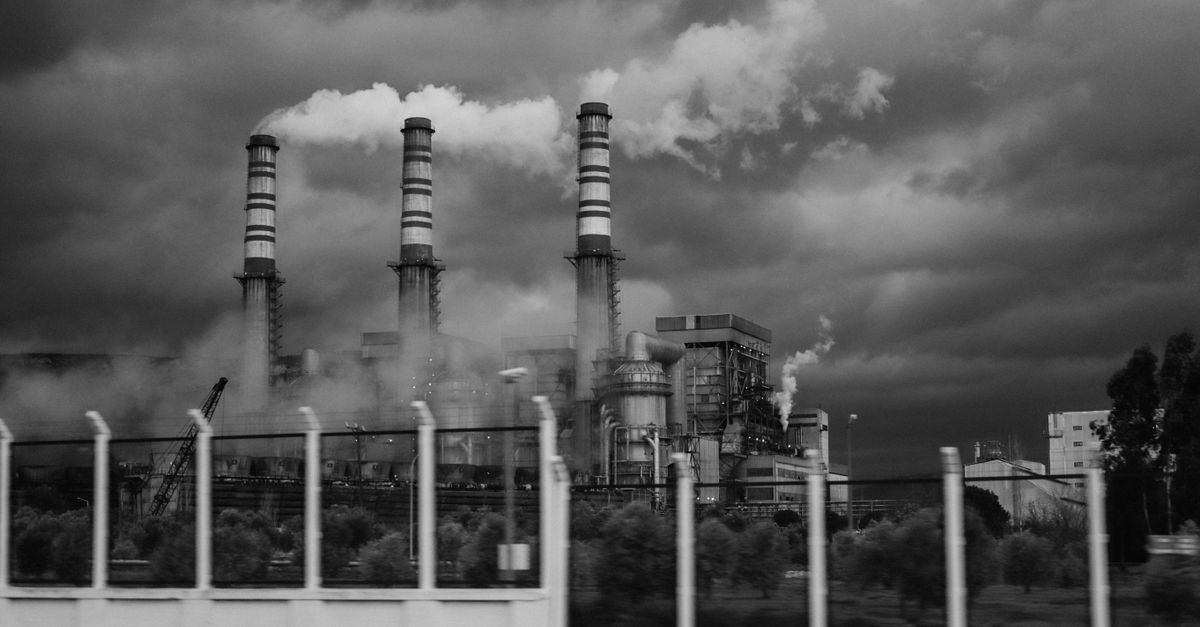 Appeals Court Blocks EPA Bid to Weaken Soot Pollution Standards