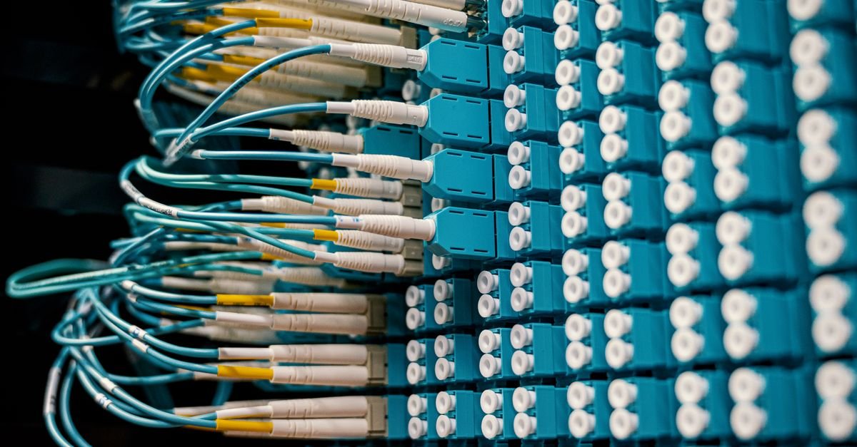 FERC Orders Grid Operators to Justify Large Load Integration Standards