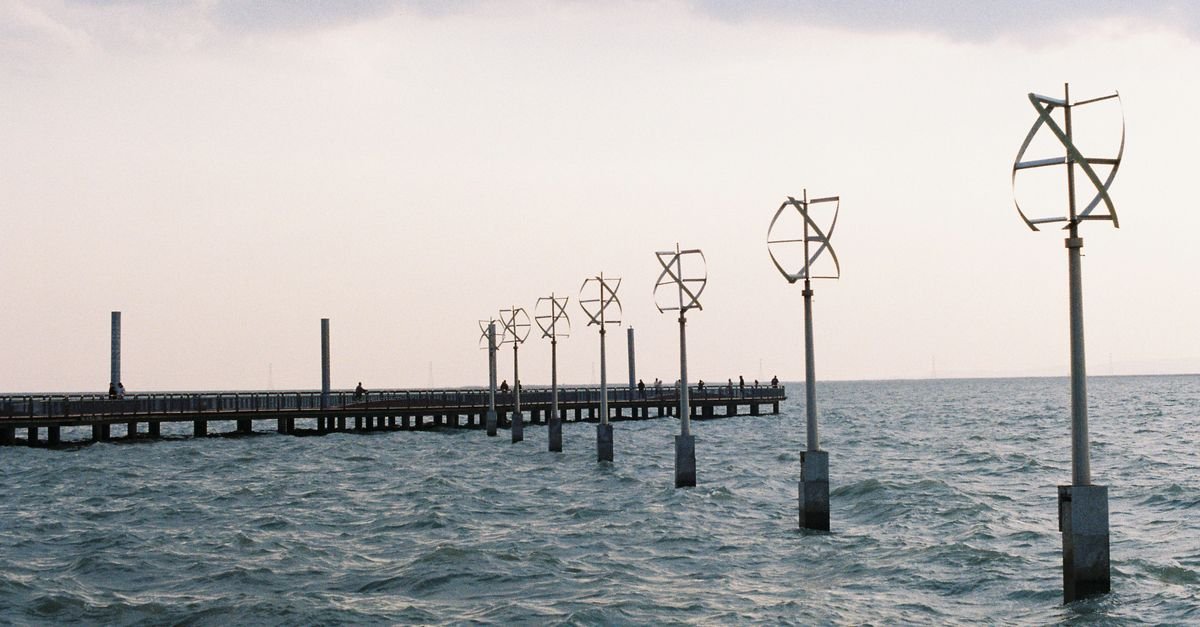 Ørsted Takes $161M Hit on US Offshore Wind Assets
